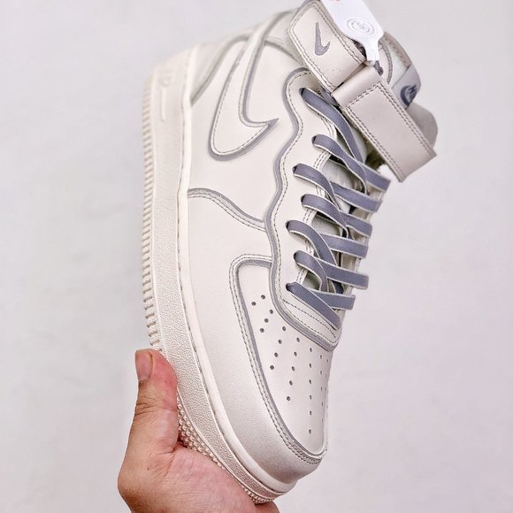 Nike Air Force1 MID Original color main image 9